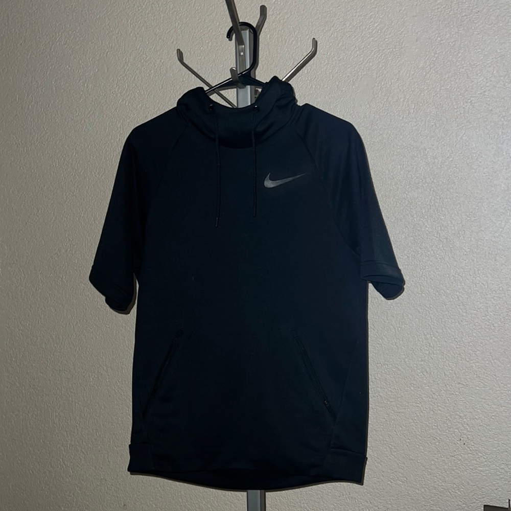 Nike drifit short sleeve hoodie